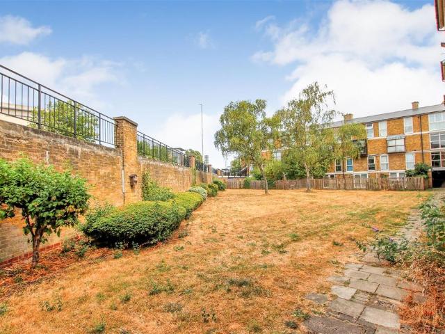 Apartment for rent in Arbury, Cambridgeshire