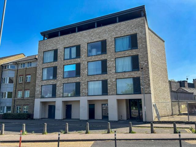 Studio for rent in Arbury, Cambridgeshire
