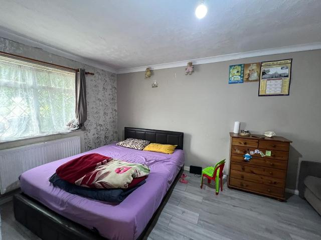 Apartment for rent in London Borough of Barking and Dagenham, Greater London