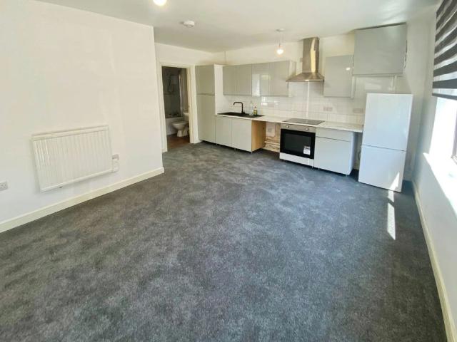Apartment for rent in Tylorstown, Wales