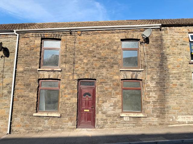 House for rent in Tylorstown, Wales
