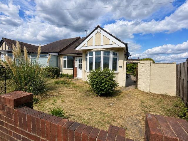 House for rent in Blackfen, Greater London