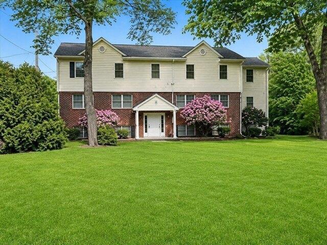 Condo for sale in Walpole, Massachusetts