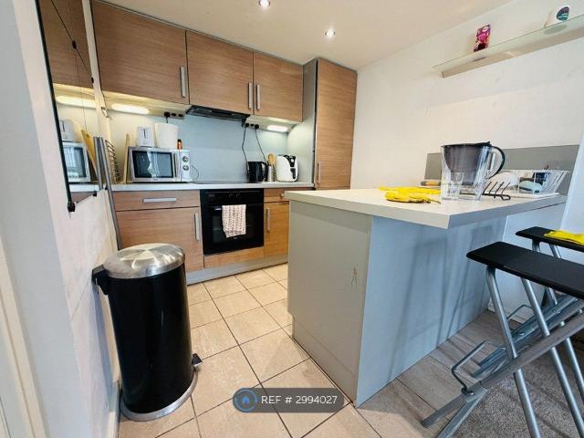 Apartment for rent in Richmond Hill, West Yorkshire