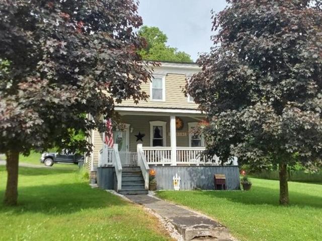 House for sale in Newport