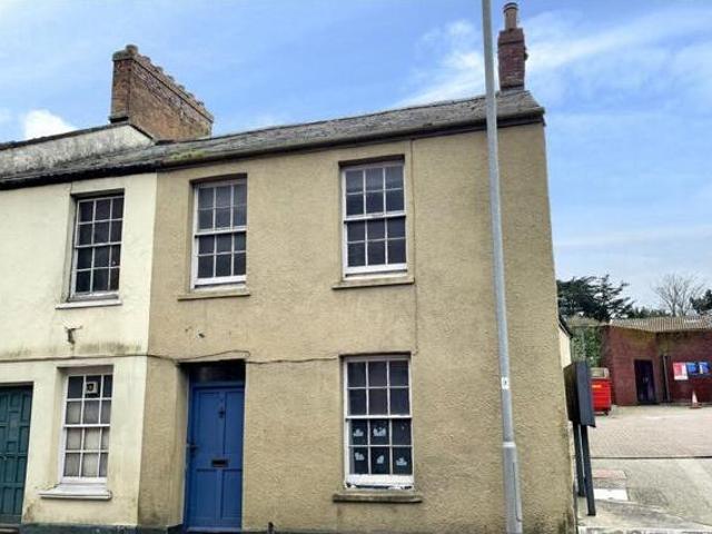 House for sale in Chard Town, Chard