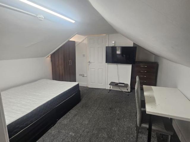 Studio for rent in Read Street Industrial Estate, Coventry