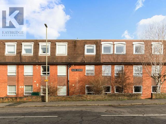 Apartment for rent in Epsom, Surrey
