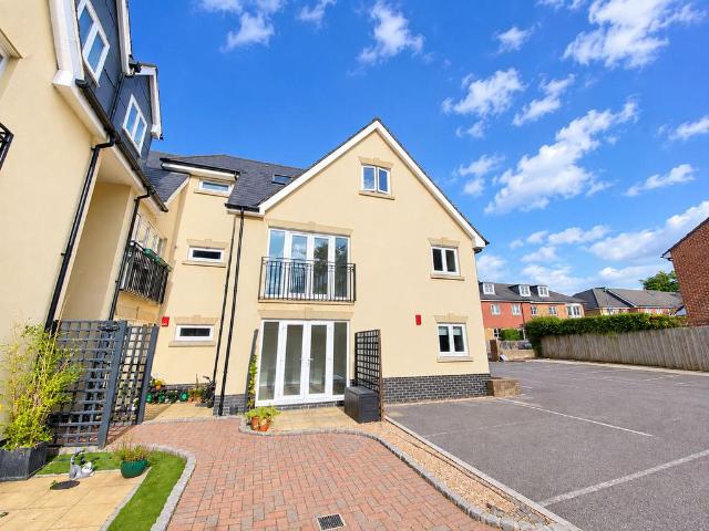 Apartment for rent in Ewell, Epsom and Ewell