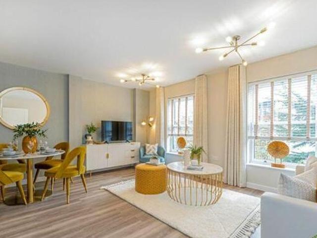 House for sale in Fole, Surrey