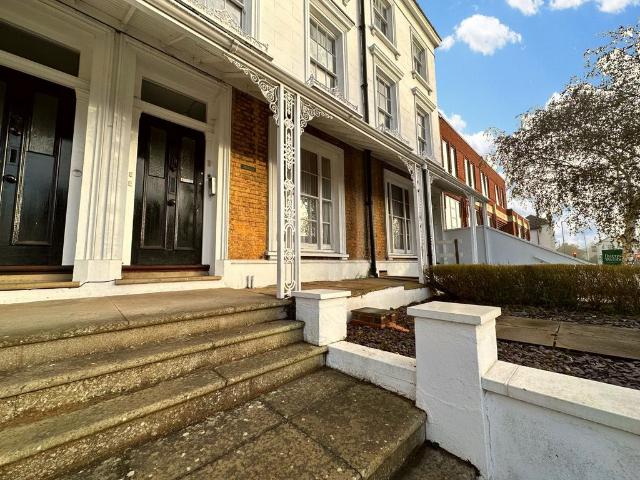 House for rent in Fole, Surrey