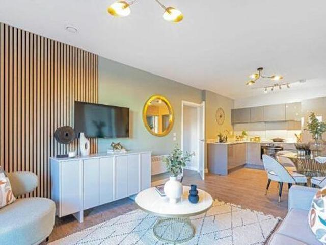 House for sale in Fole, Surrey