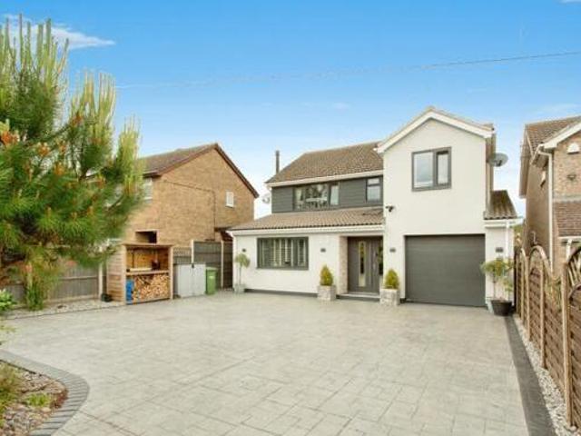 House for sale in Huntingdon
