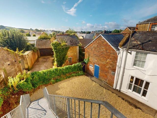 Room for rent in Ilminster, Somerset