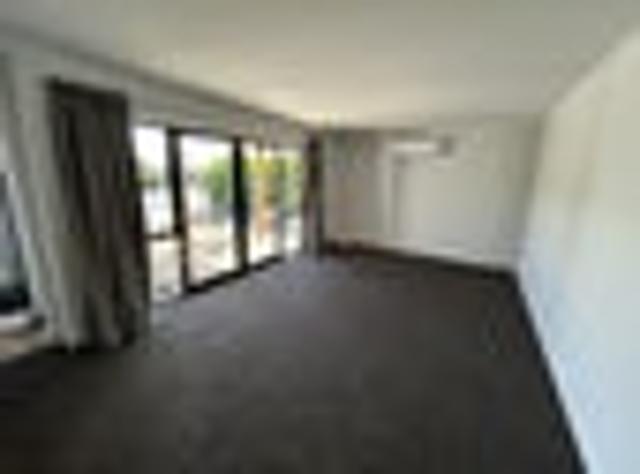 House for rent in Otakou