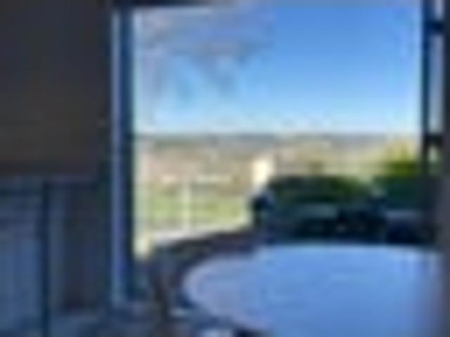 Townhouse for rent in East Tāmaki Heights, Howick