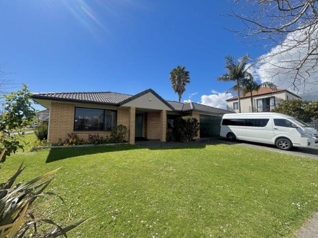 House for rent in Howick, Oroua County