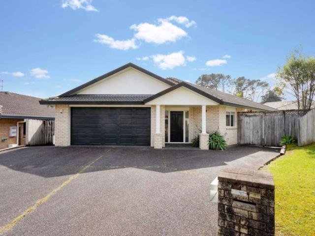 House for rent in Howick, Oroua County