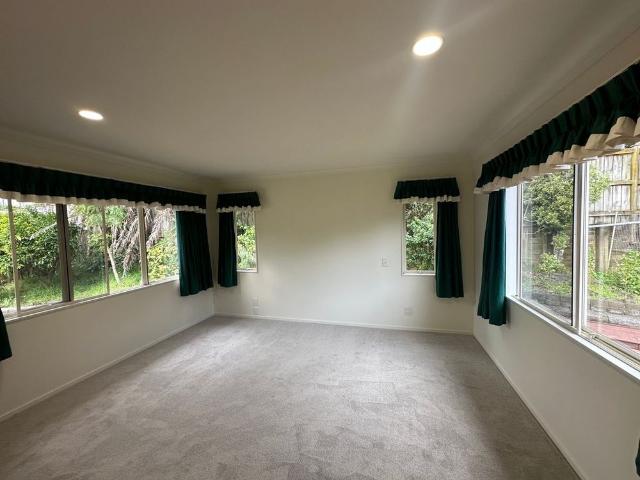 House for rent in Howick, Oroua County