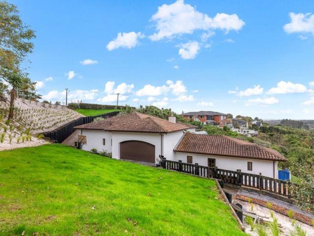 Property for rent in East Tāmaki Heights, Howick