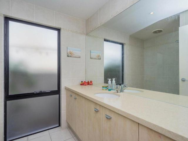 Villa for sale in Fernbrook, Queensland