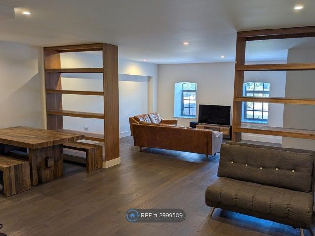 Apartment for rent in Broadmead, Feckenham