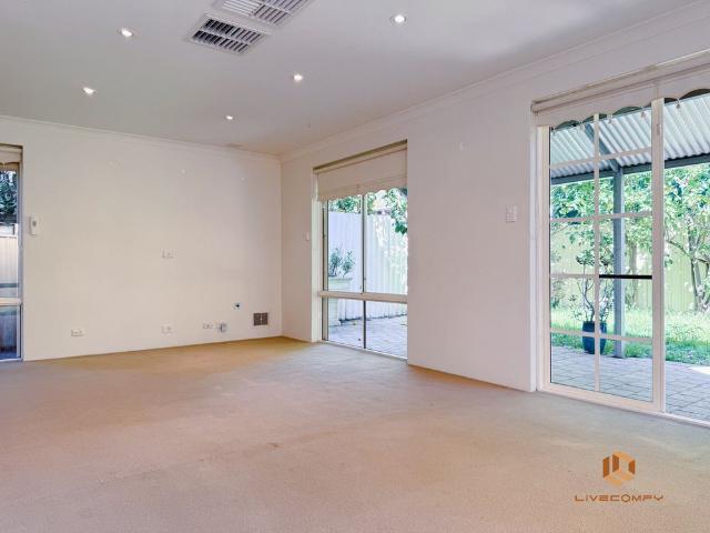 Room for rent in Cockburn, Western Australia