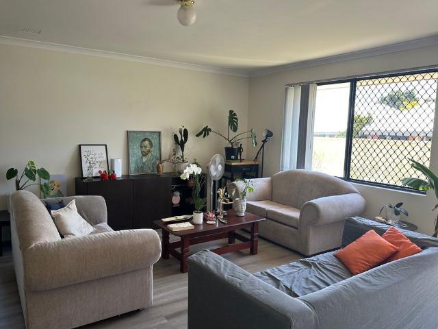 Room for rent in East Victoria Park, Western Australia