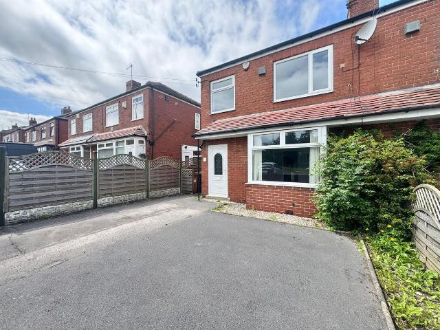House for rent in Gildersome, West Yorkshire