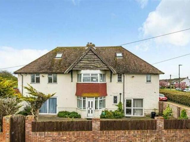 House for sale in Littlecote, West Sussex