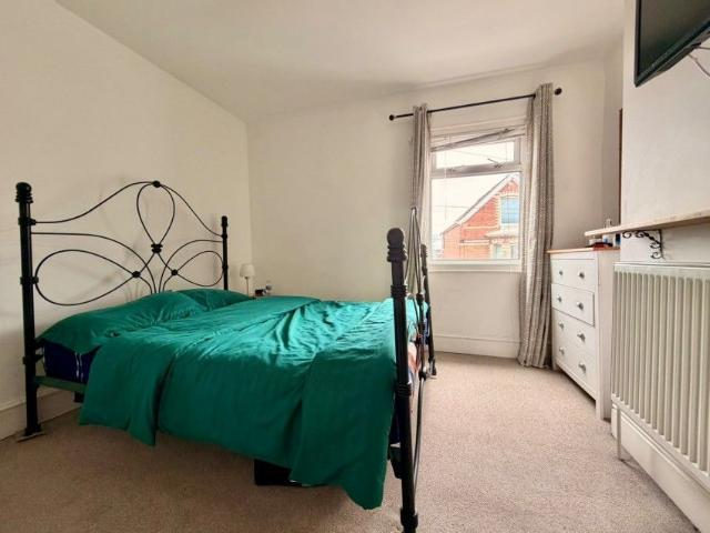 Apartment for rent in St Loyes, Watergate