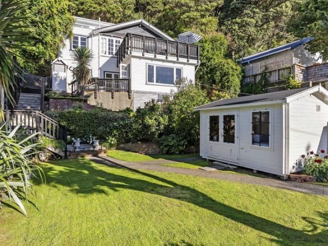 House for rent in Days Bay, Wellington
