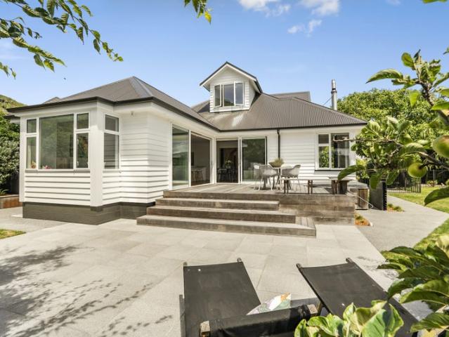 House for rent in Days Bay, Wellington
