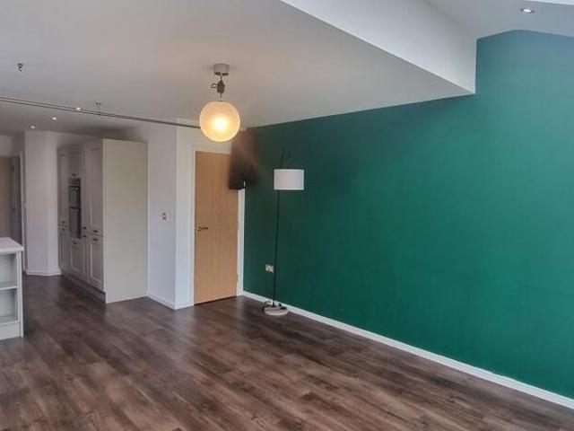 House for rent in Brinnington, Greater Manchester