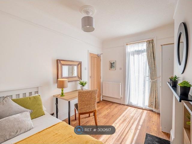 Room for rent in Trowbridge