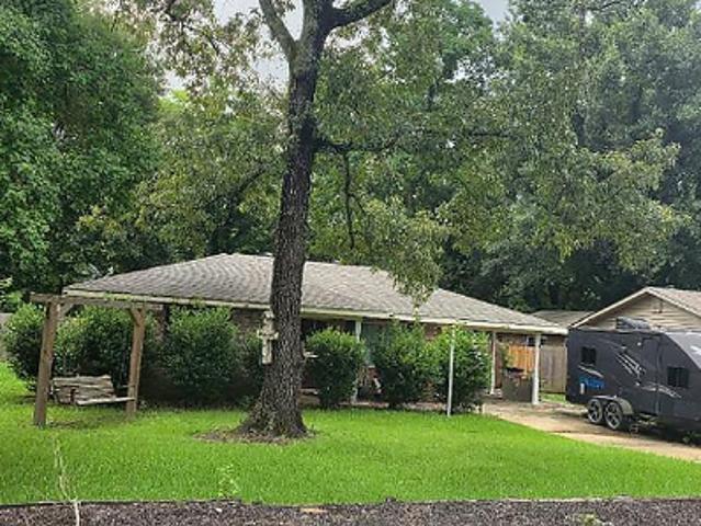 House for sale in Ball, Rapides Parish