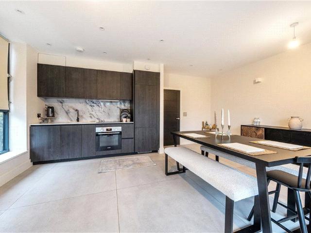Apartment for rent in Batchworth