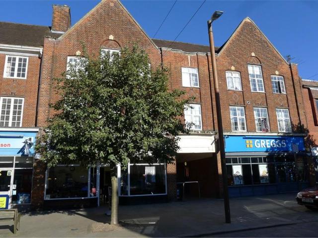 Apartment for rent in Jackmans Estate, King's Walden