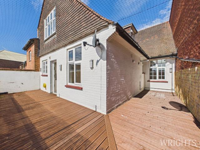Apartment for rent in Jackmans Estate, King's Walden