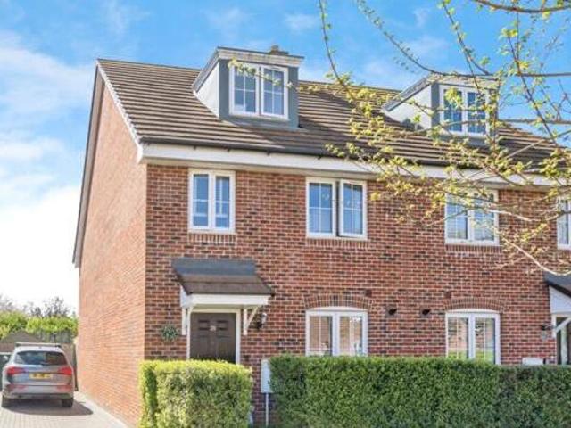 House for sale in Littlecote, West Sussex