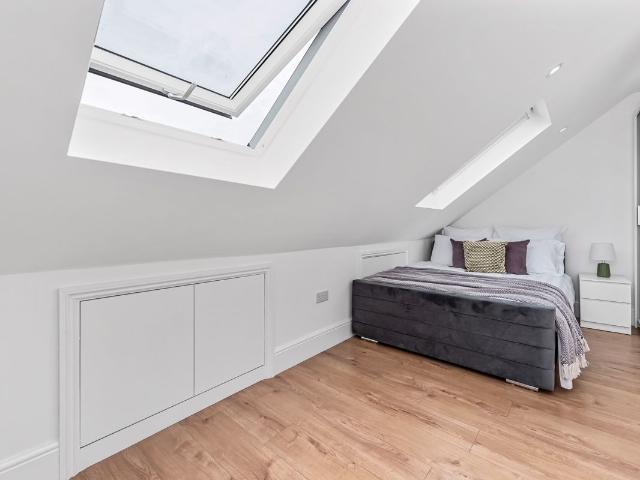 Room for rent in London Borough of Redbridge, Greater London