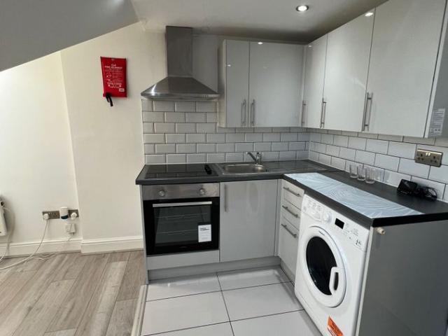 Apartment for rent in Gants Hill, Greater London
