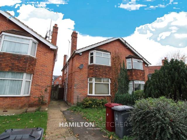 House for rent in Newtown, Reading