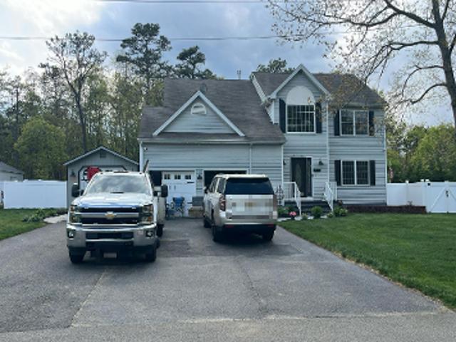 House for sale in Bayville, New Jersey