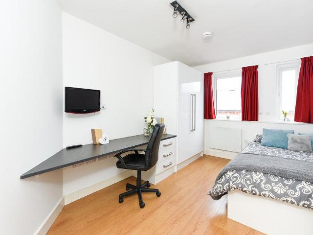 Apartment for rent in Bede Island, Old Wharf