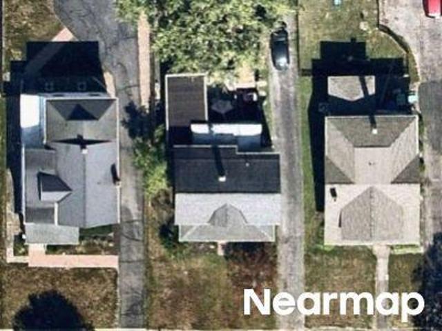 House for sale in Elyria, Ohio