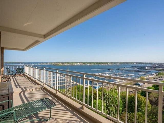 Condo for sale in Peaks Island, Maine