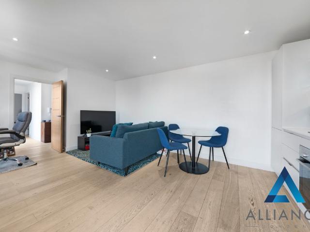Apartment for rent in London Borough of Havering, Greater London