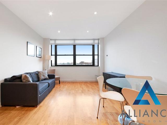Apartment for rent in Rush Green, Greater London