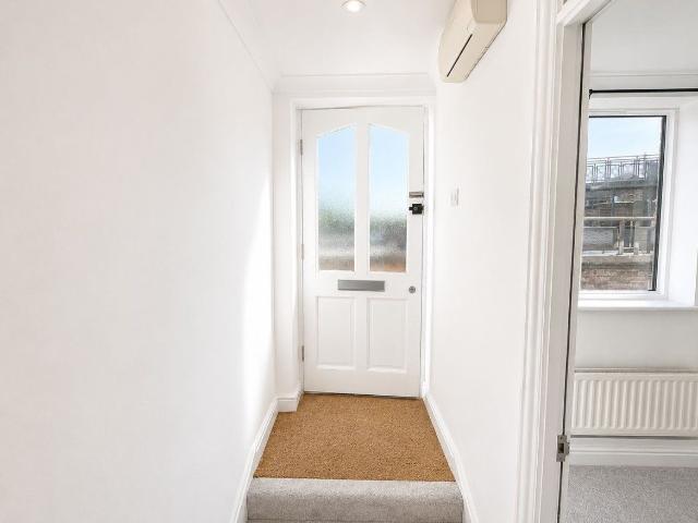 Apartment for rent in Daws Hill, Cressex